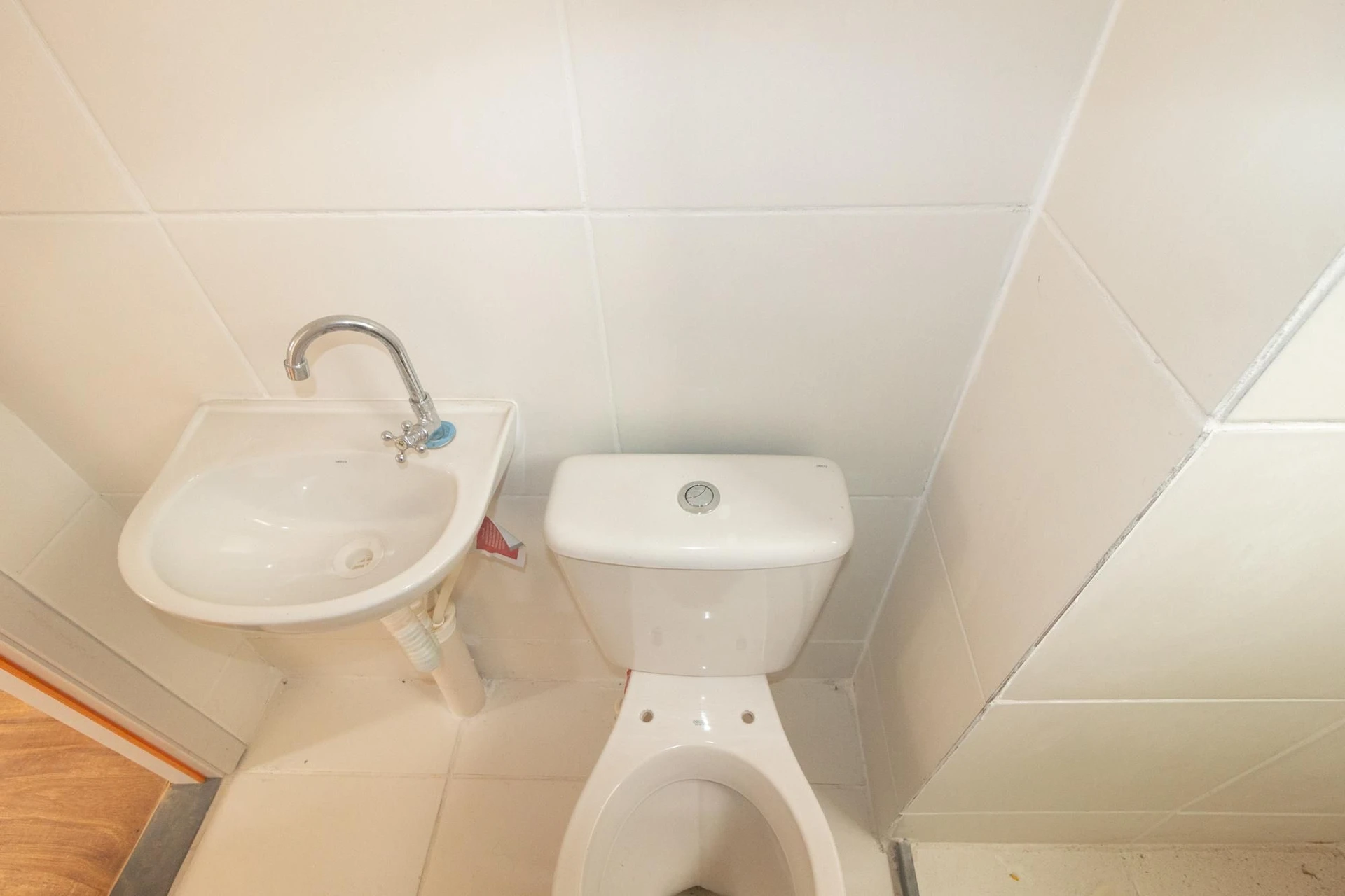 Rental apartment with 2 bedrooms and 1 parking spot — photo 43