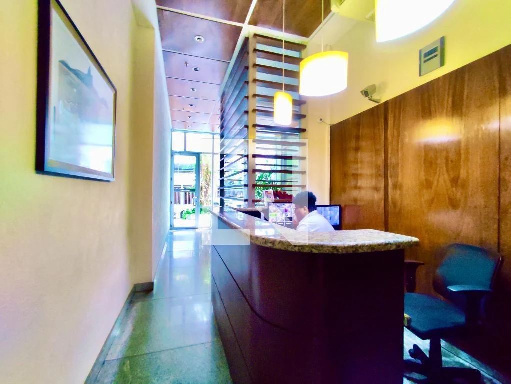 Furnished 1-bedroom apartment with open kitchen — photo 15