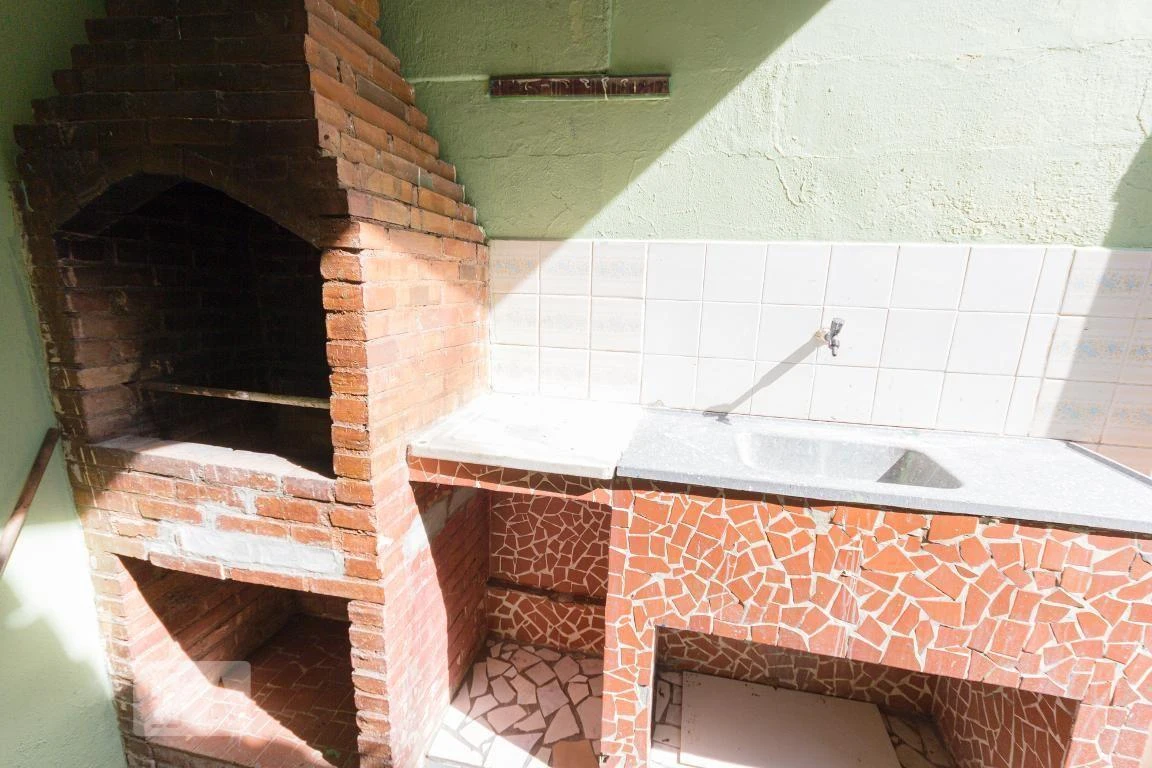 House, 200 m², with a grill on the balcony — photo 4