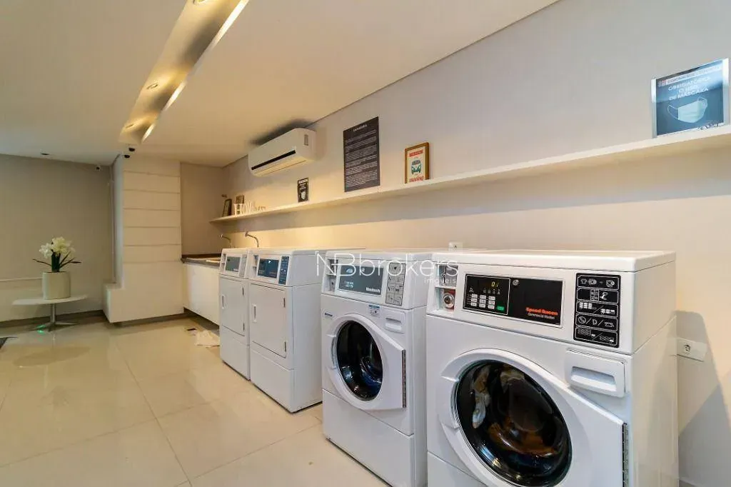 Apartamento mobiliado de 60 m² no 23º andar, com 1 dormitório — photo 82