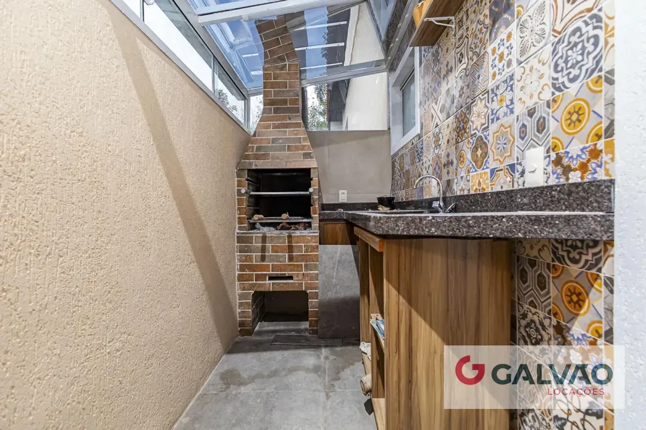 House in a gated community with 3 bedrooms and 1 bath — photo 18