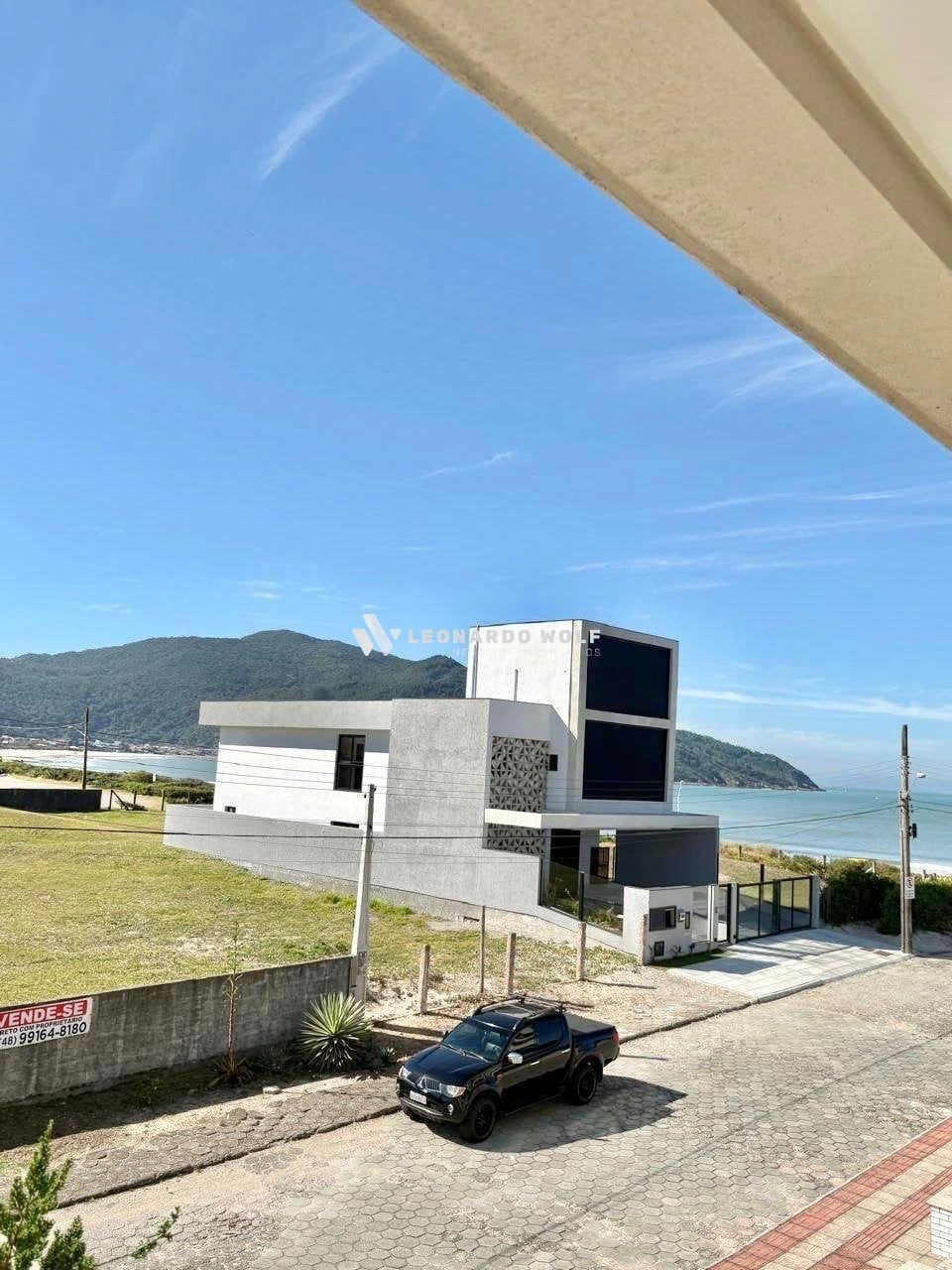 2-bedroom apartment with a water view in Florianópolis — photo 14