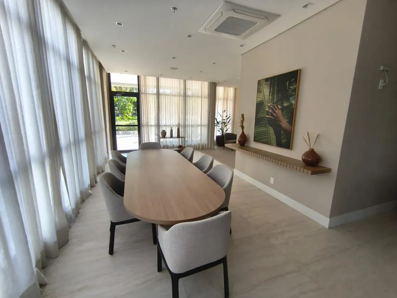 70 m² apartment with 2 bedrooms and a balcony — photo 33