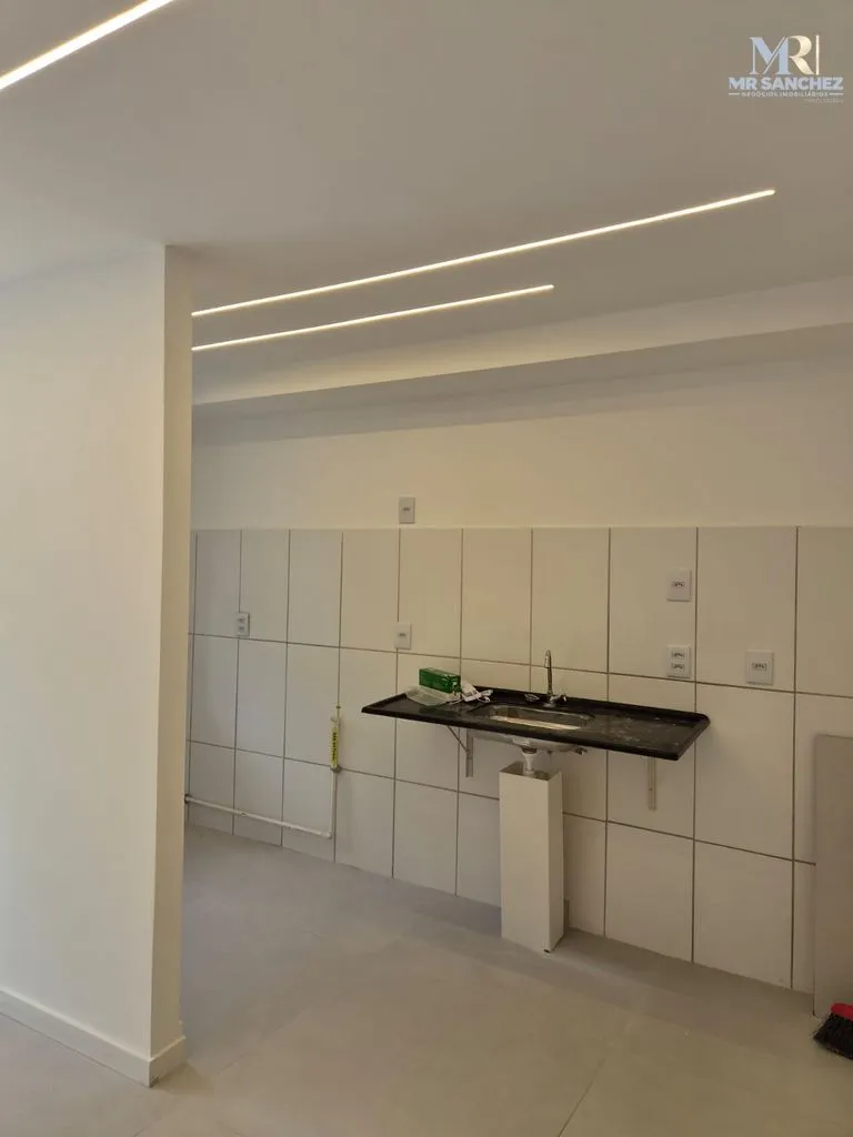 2-bedroom apartment with a mountain view in Rio de Janeiro — photo 5