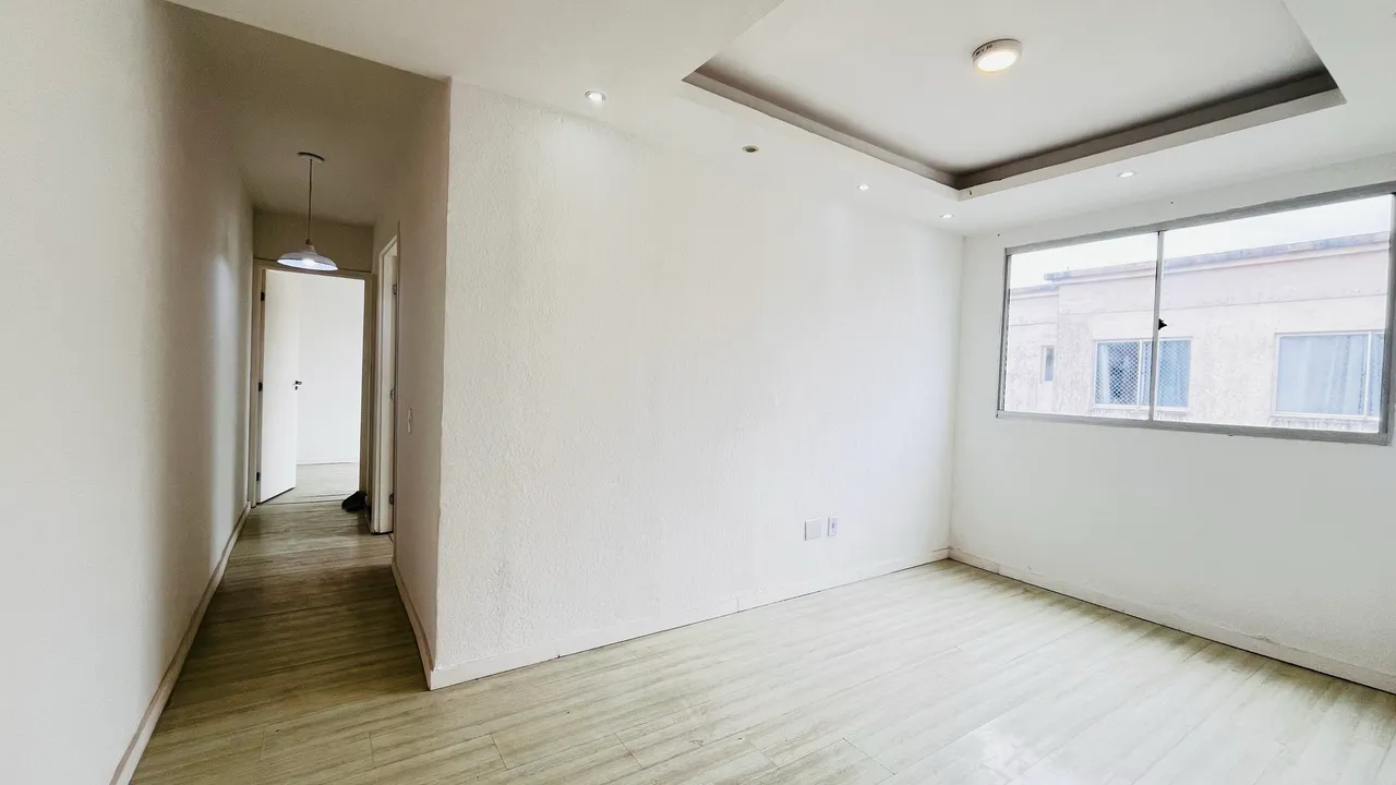 Unfurnished 2-bedroom apartment with 1 bathroom and no parking — photo 8