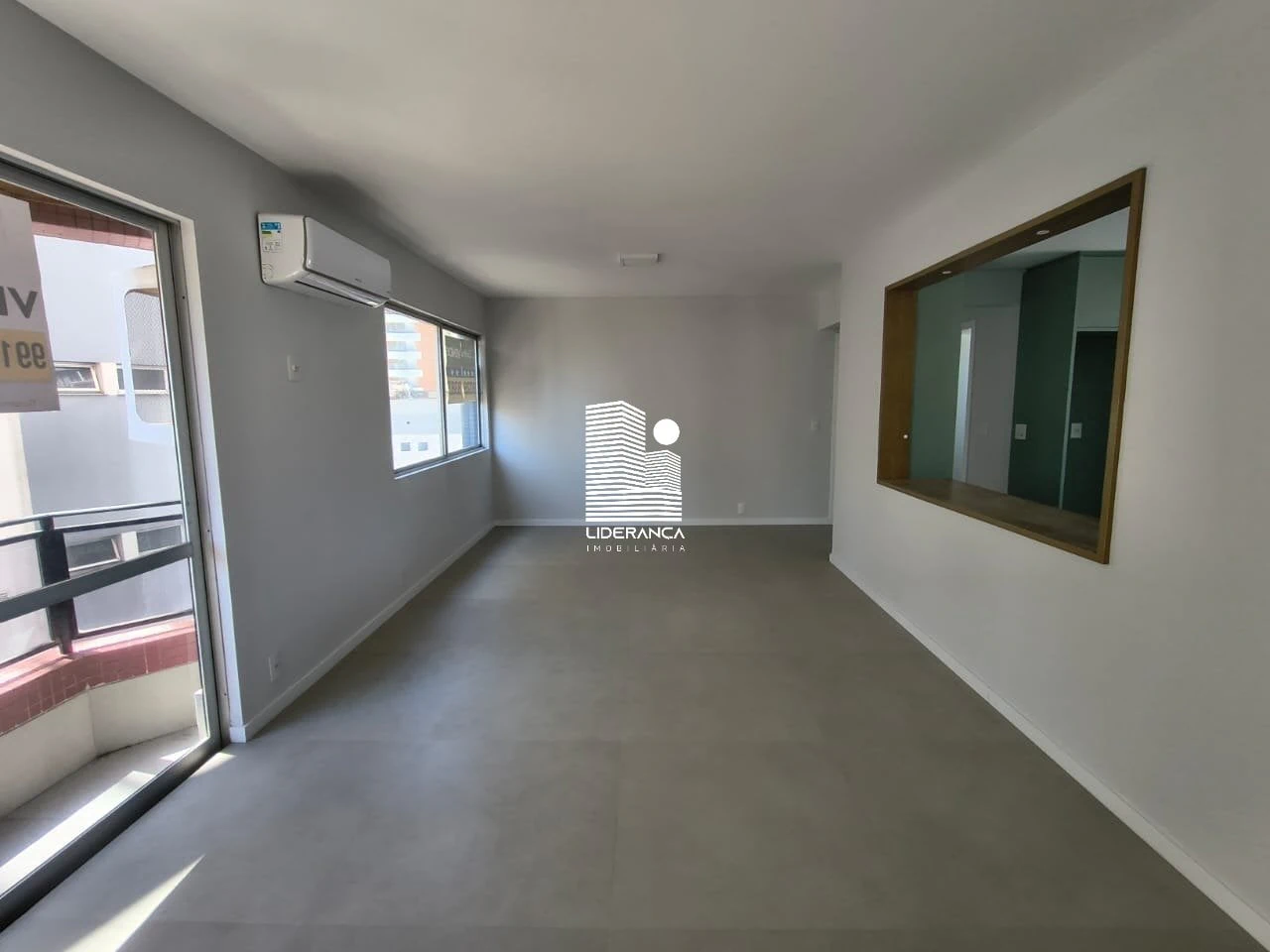 3-bedroom apartment with a home office — photo 11