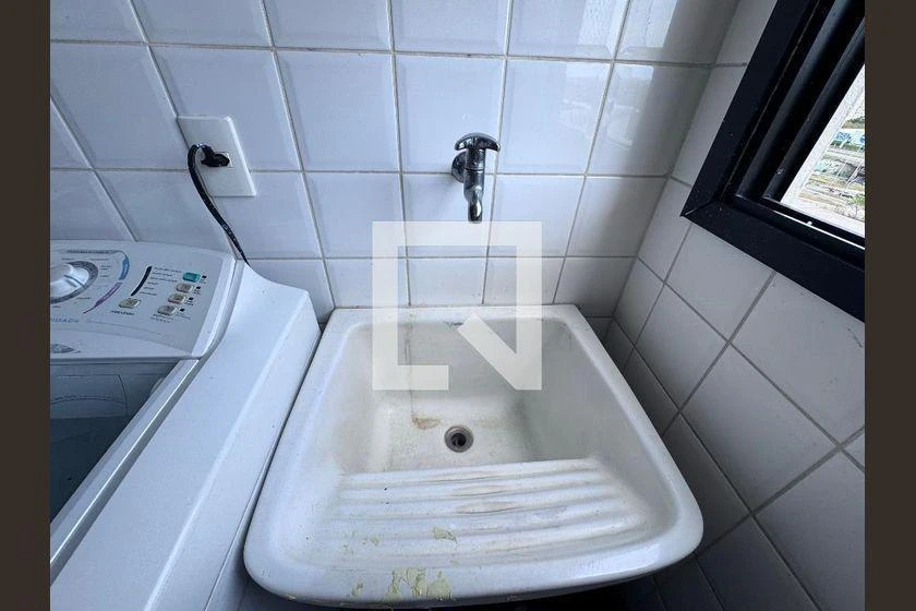 65 m² apartment with a mountain view and a washing machine — photo 10