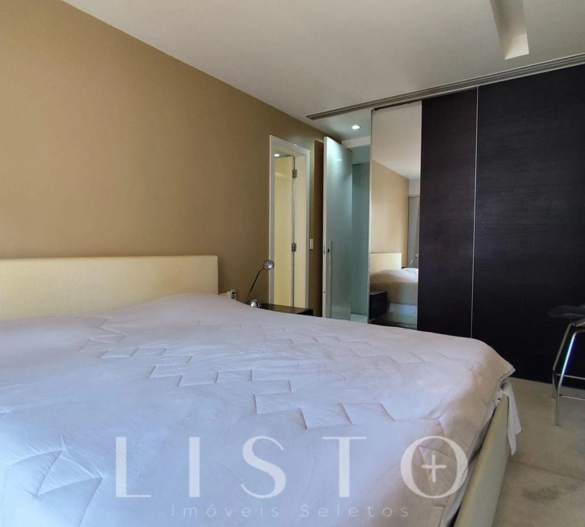 Меблированная квартира с 2 спальнями-свитами 82 м² — photo 13