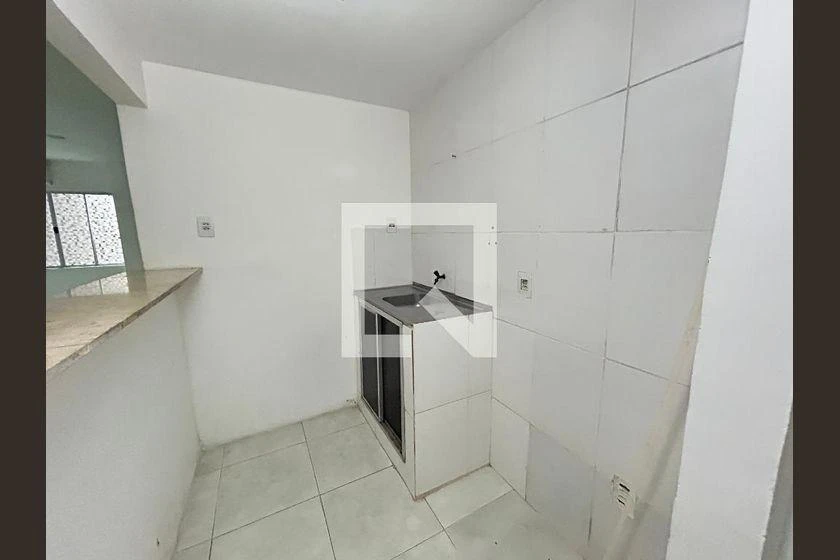 Casa para alugar sem mobília com 4 quartos e 1 banheiro — photo 28