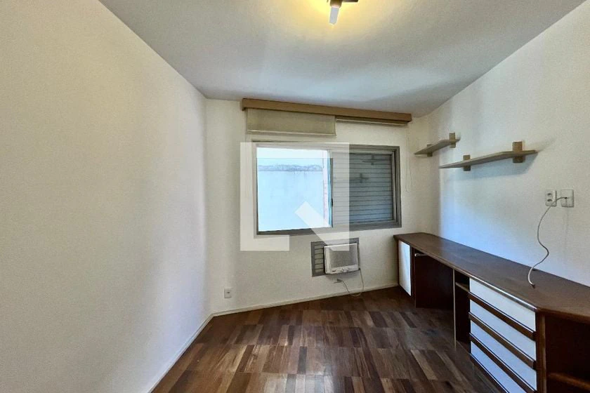 3-bedroom apartment with built-in wardrobes — photo 5