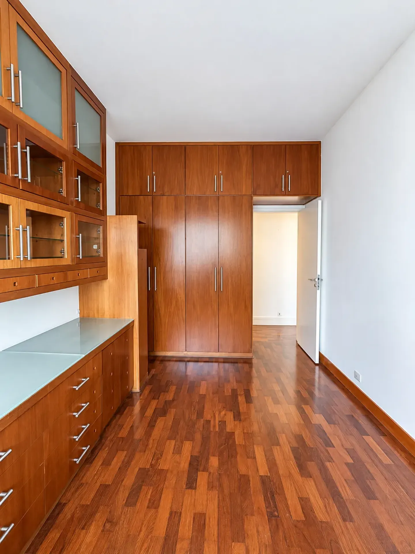 3-bedroom apartment with a dishwasher in Rio de Janeiro — photo 13