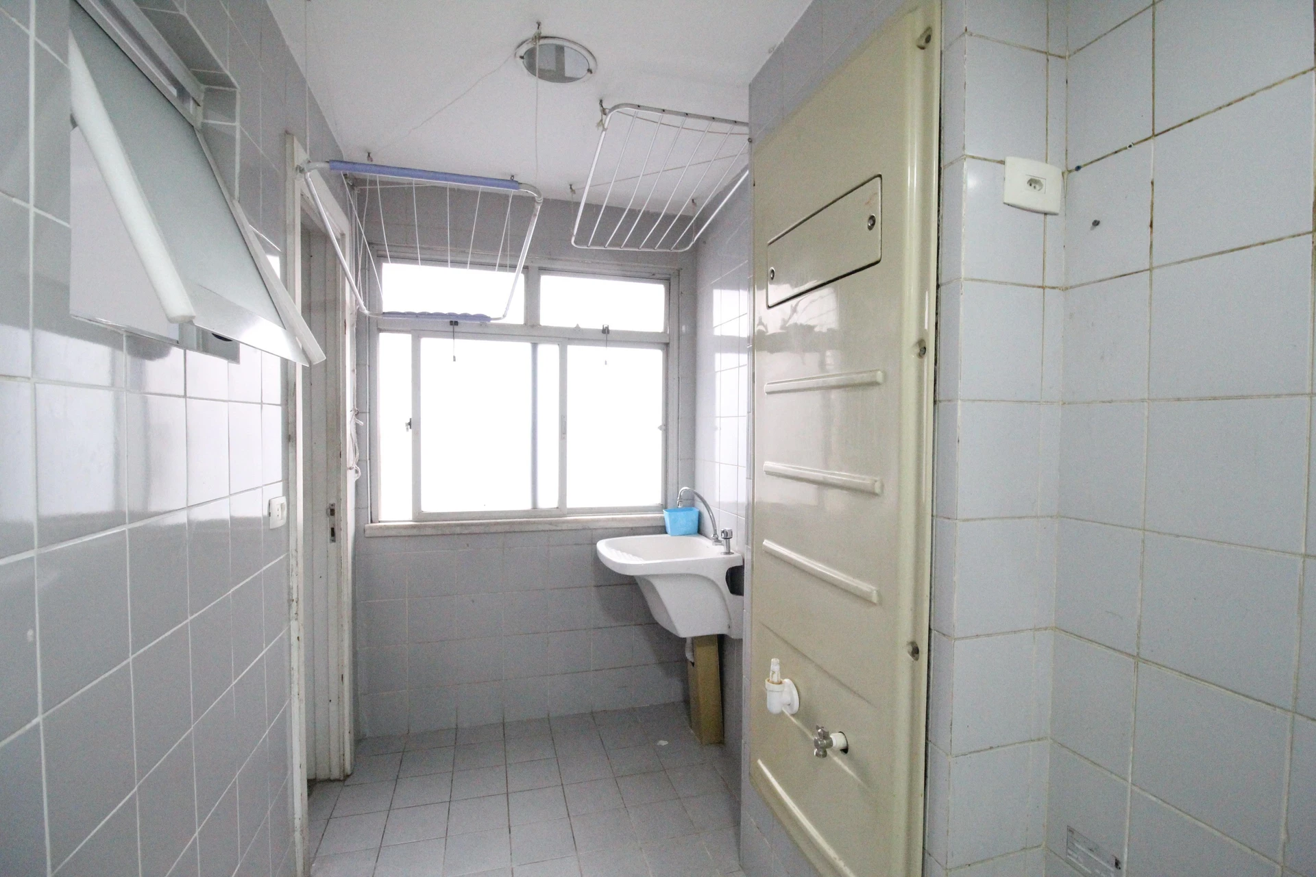 3-bedroom apartment in a building with a sauna — photo 23