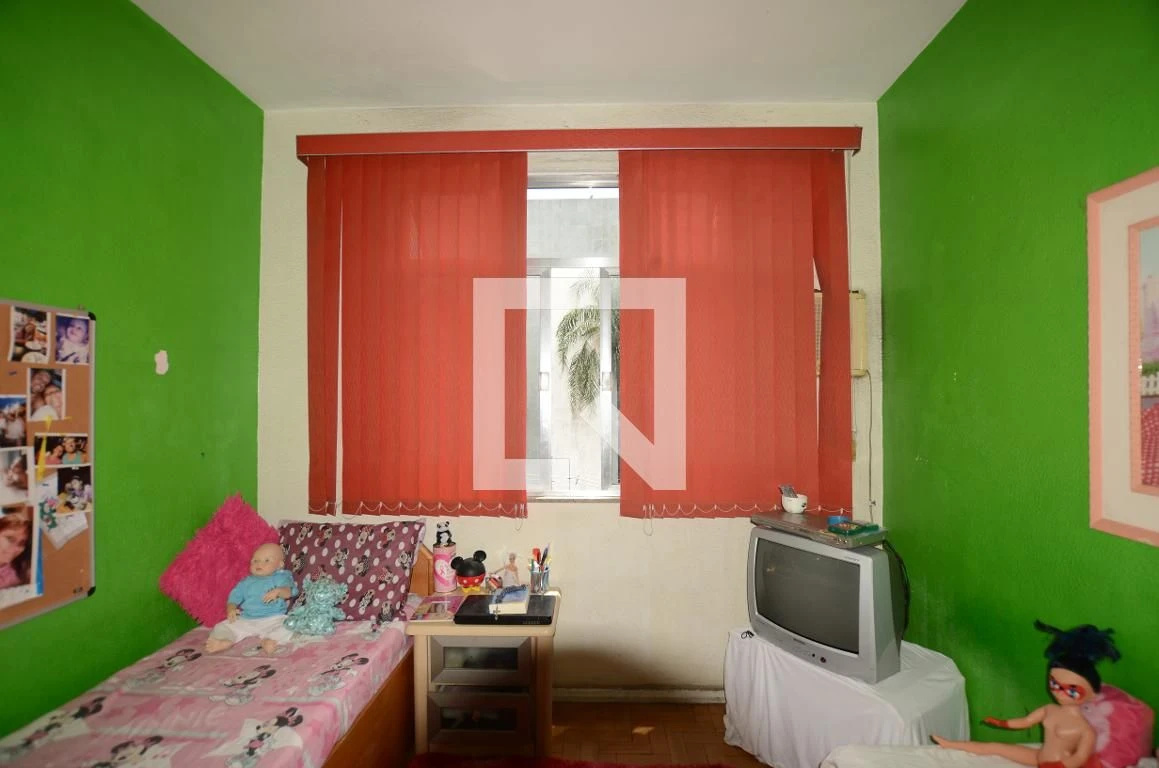 Apartamento com 2 quartos e cozinha fechada a gás — photo 6
