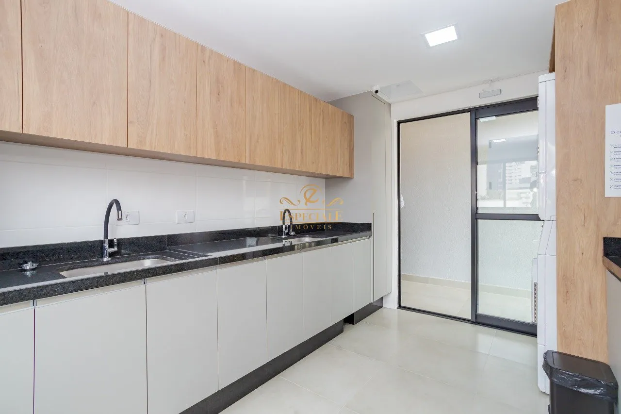 Furnished 1-bedroom apartment of 32 m² with balcony — photo 42