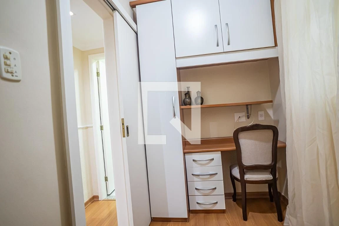 Furnished apartment with private garden and 2 bedrooms — photo 34