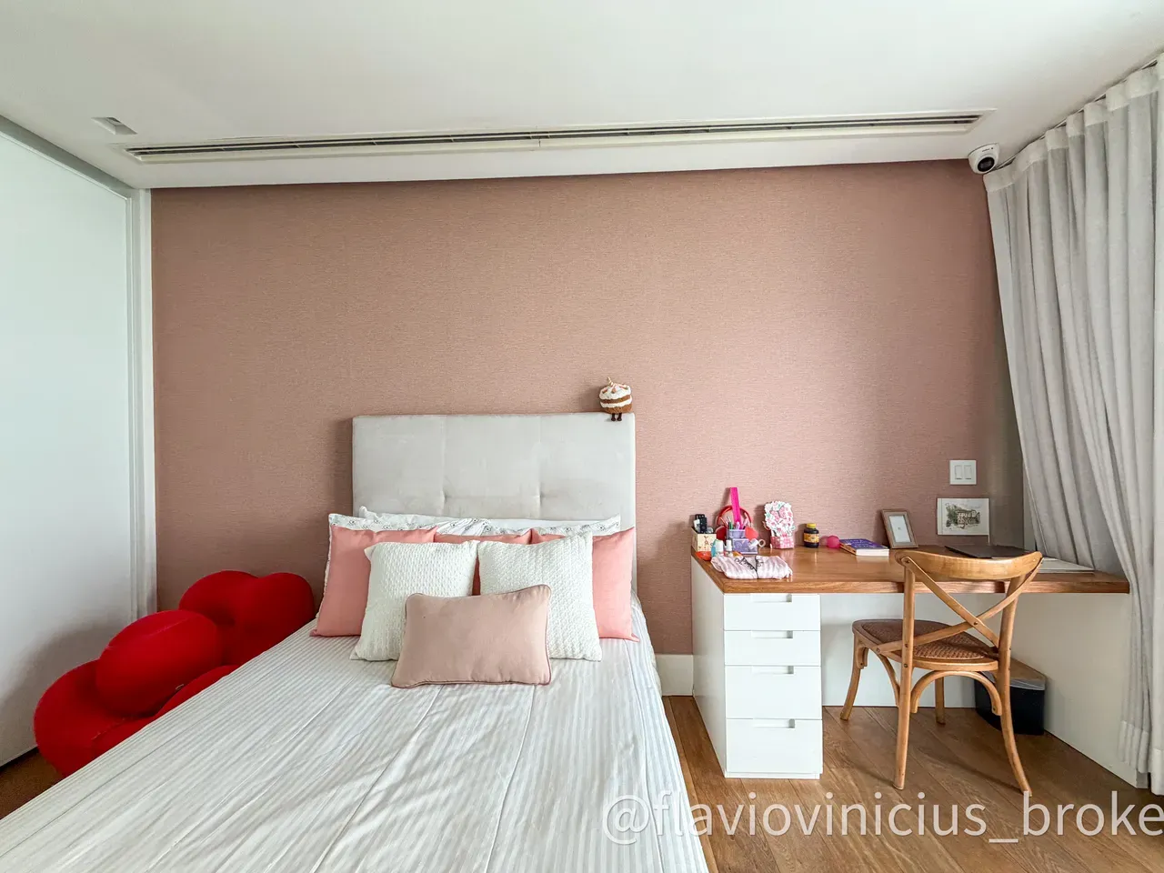 Apartamento mobiliado de 400 m² com 4 suítes e jardim — photo 44