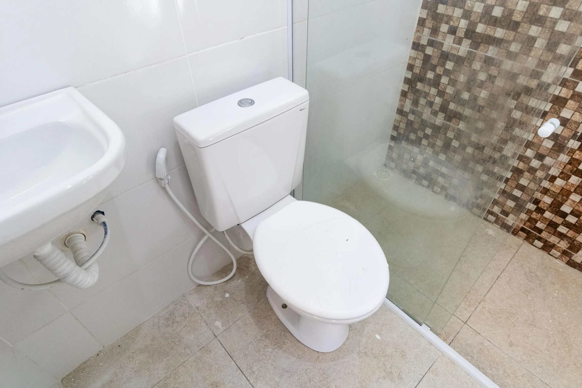 Будинок без меблів з 1 спальнею та кухнею open-plan — photo 5