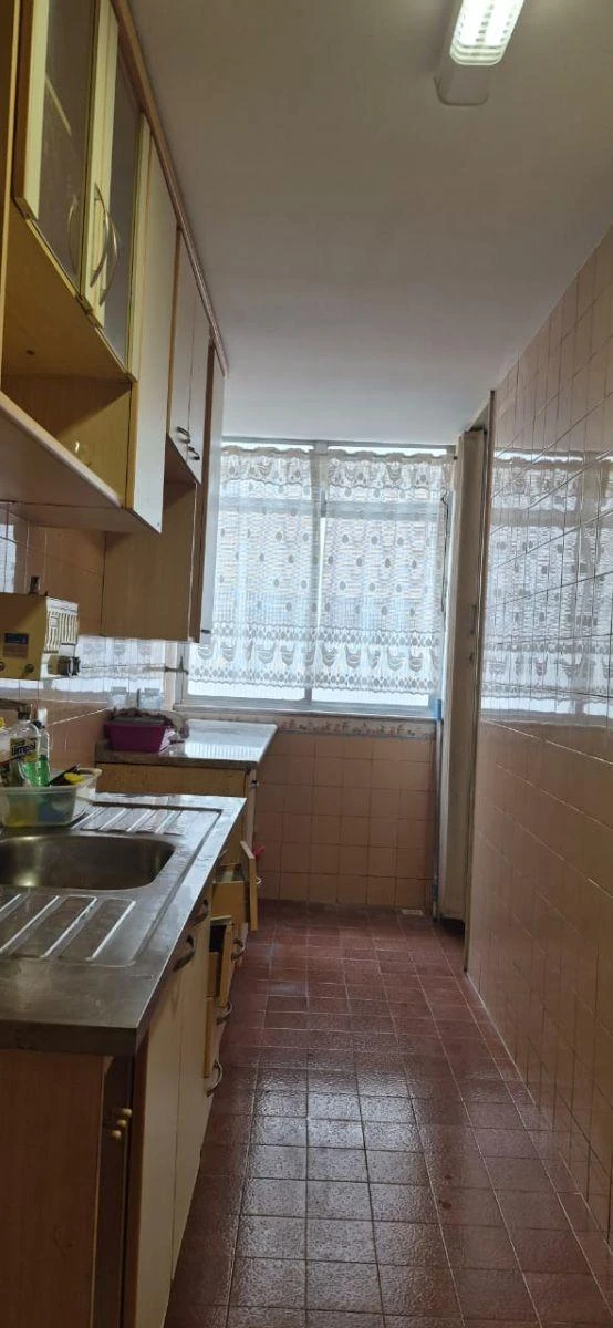 80 m² apartment with 3 bedrooms and 1 parking space — photo 2