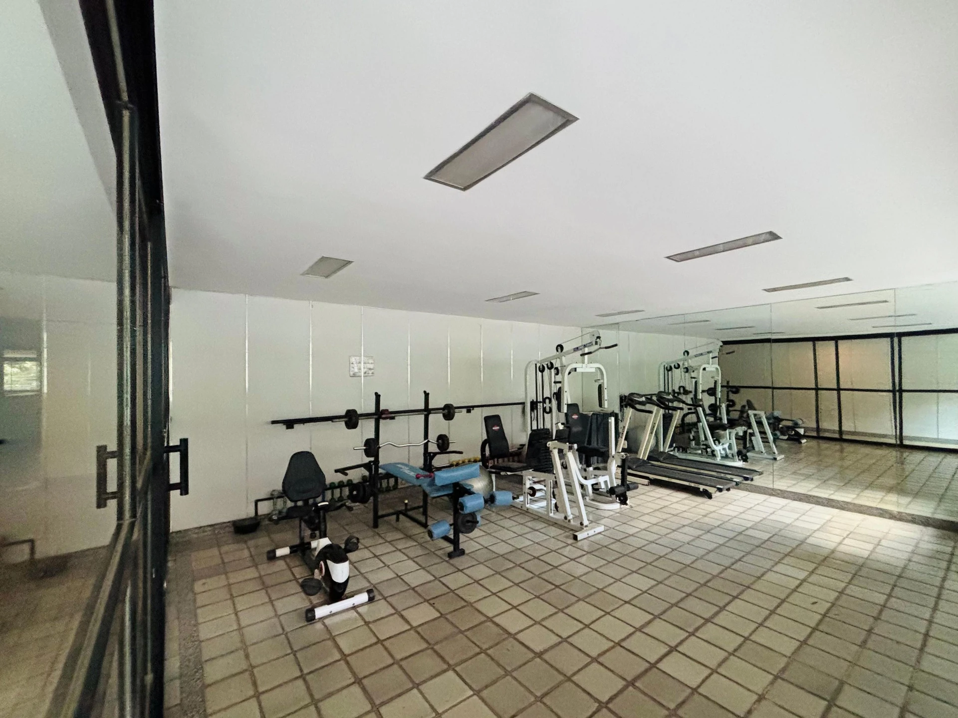 Вид на гори та 2 спальні: квартира 75 м² — photo 21