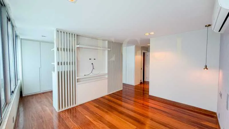 Apartment, 465 m², with floor-to-ceiling windows — photo 3