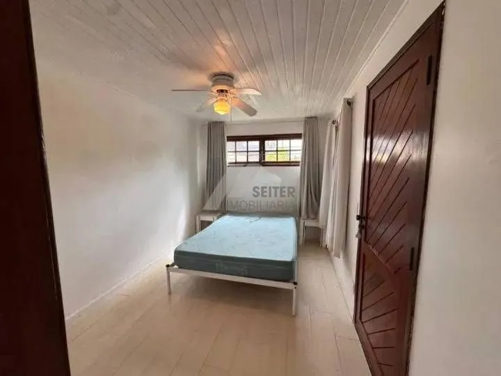 Casa amueblada con 5 dormitorios y 480 m² — photo 15