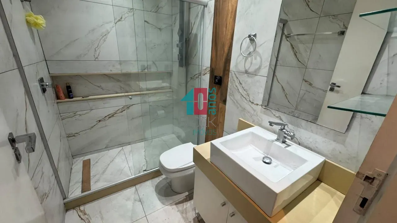 4-bedroom apartment with a home office in Rio de Janeiro — photo 32