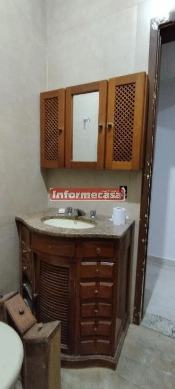 Casa independiente de 500 m² con 4 dormitorios y 1 suite — photo 19