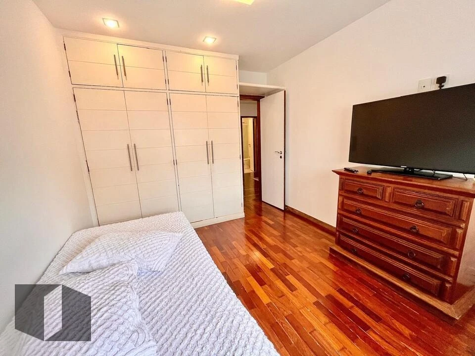 Apartamento mobiliado com 4 quartos e cozinha a gás — photo 9