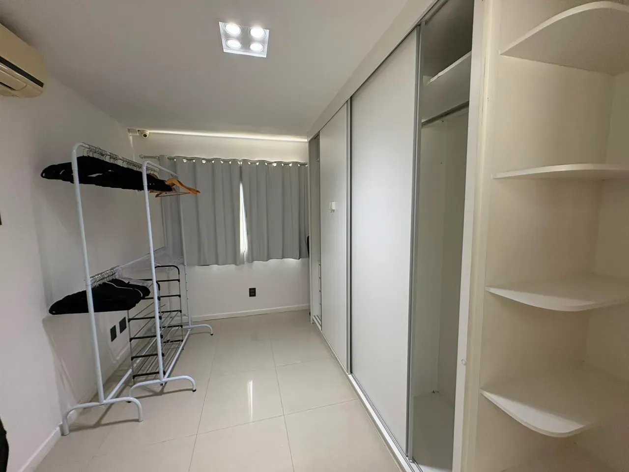 Furnished 266 m² house with 6 bedrooms and balcony grill — photo 61