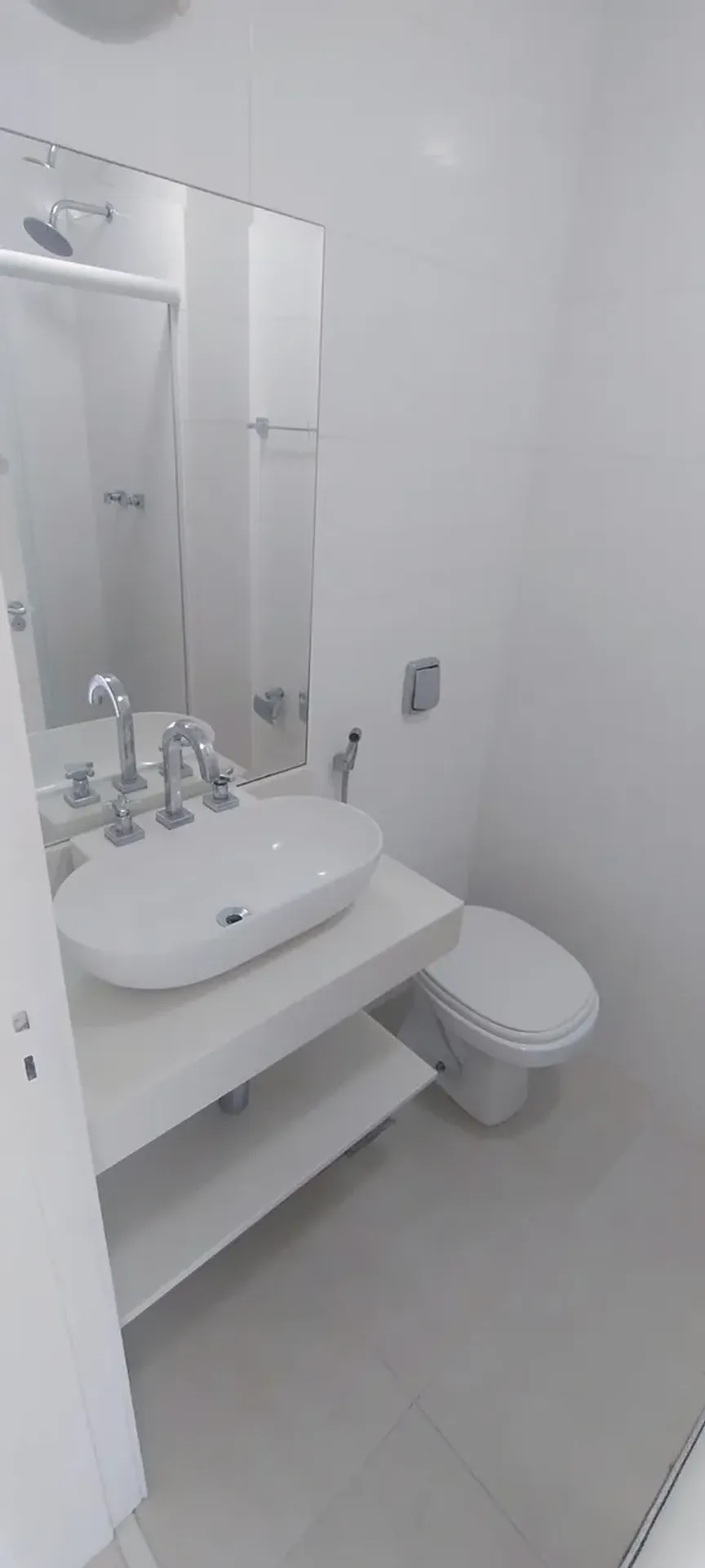 90 m² apartment with 2 bedrooms and a balcony — photo 8