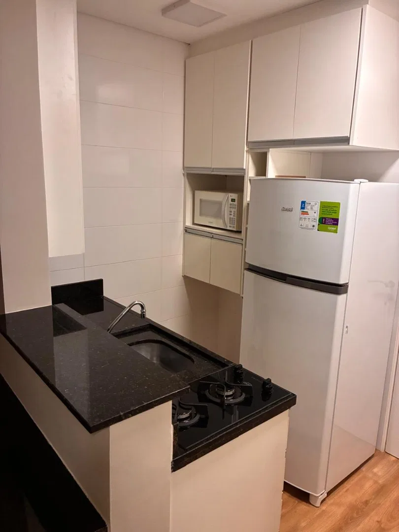 Departamento con piso de madera o laminado en Curitiba — photo 2