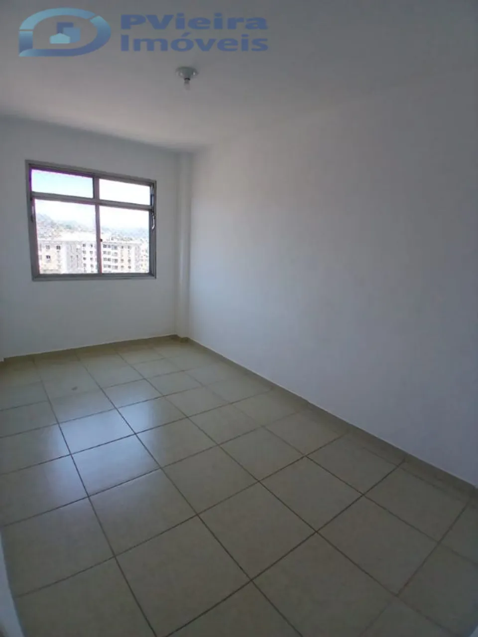 2-bedroom apartment with 1 parking spot and balcony — photo 13