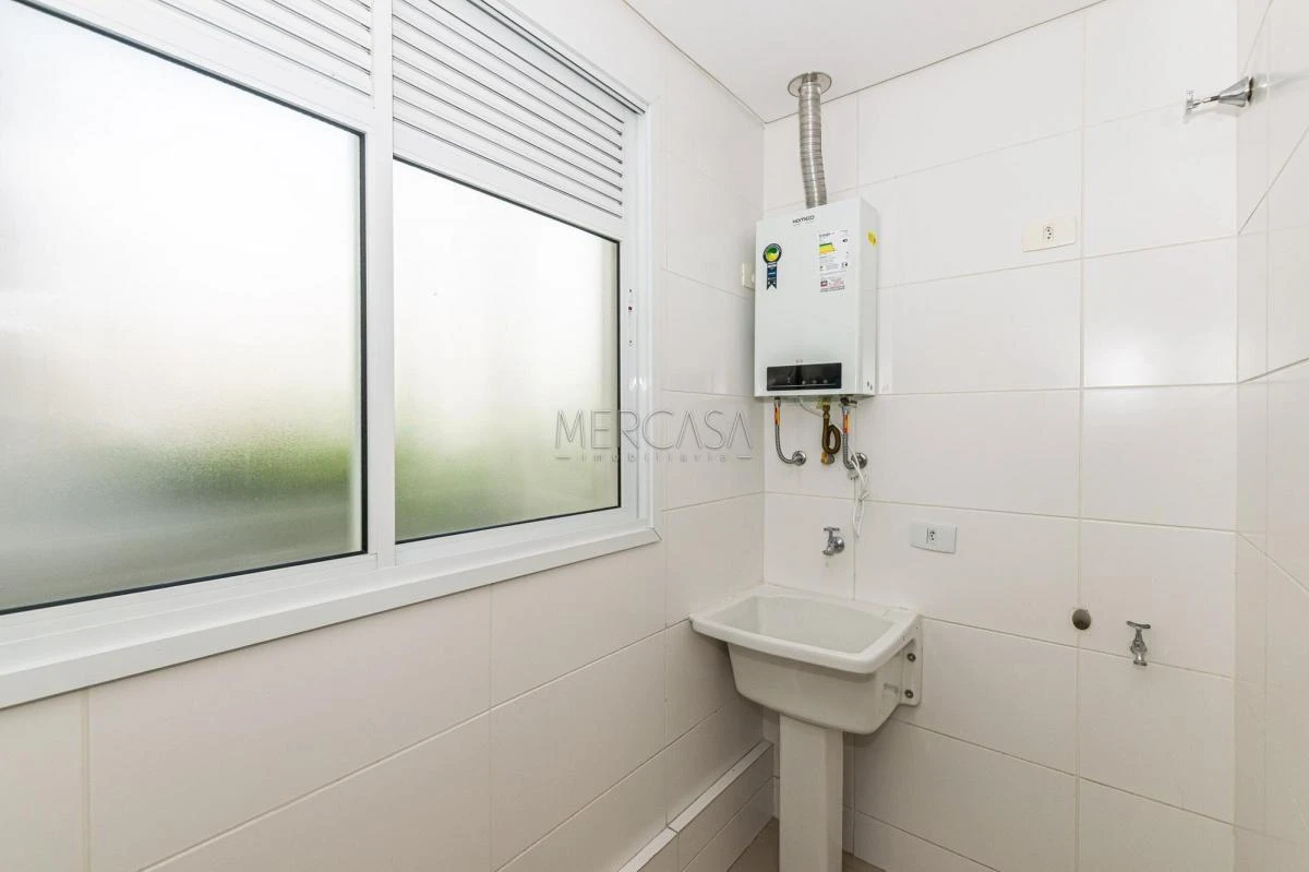 Washing machine in a 3-bedroom apartment, 84 m² — photo 31