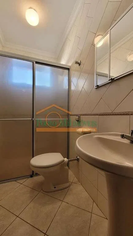 2-bedroom apartment with a washing machine in Curitiba — photo 19