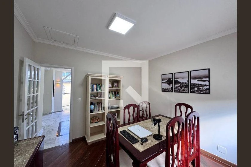Furnished 6-bedroom house with 387 m² and 4 en-suites — photo 11