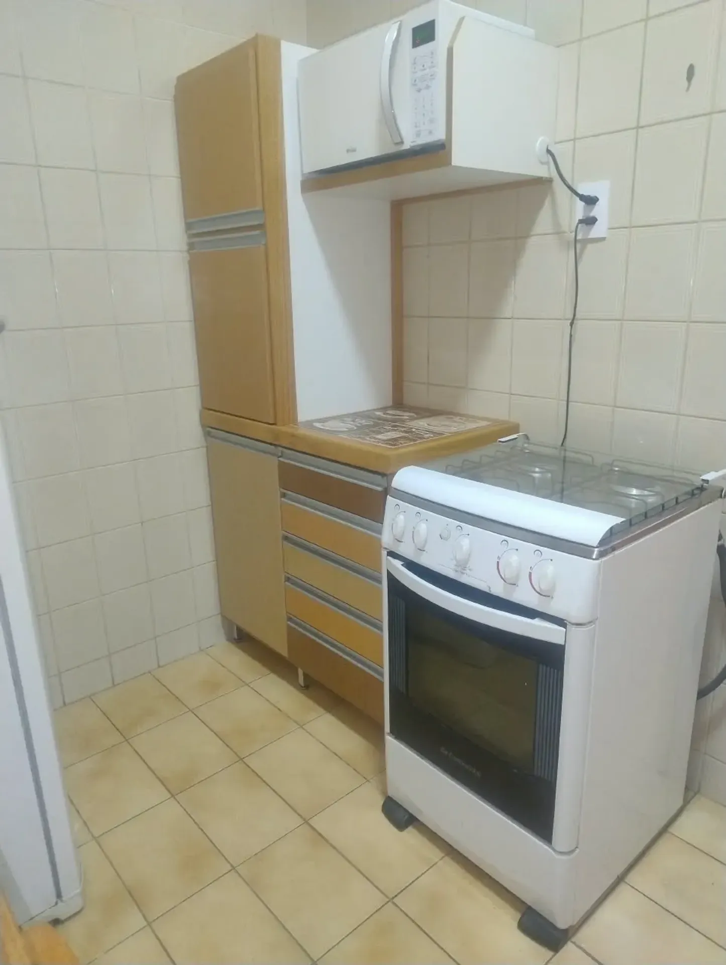 Furnished apartment, 40 m², with a glass-enclosed balcony — photo 7
