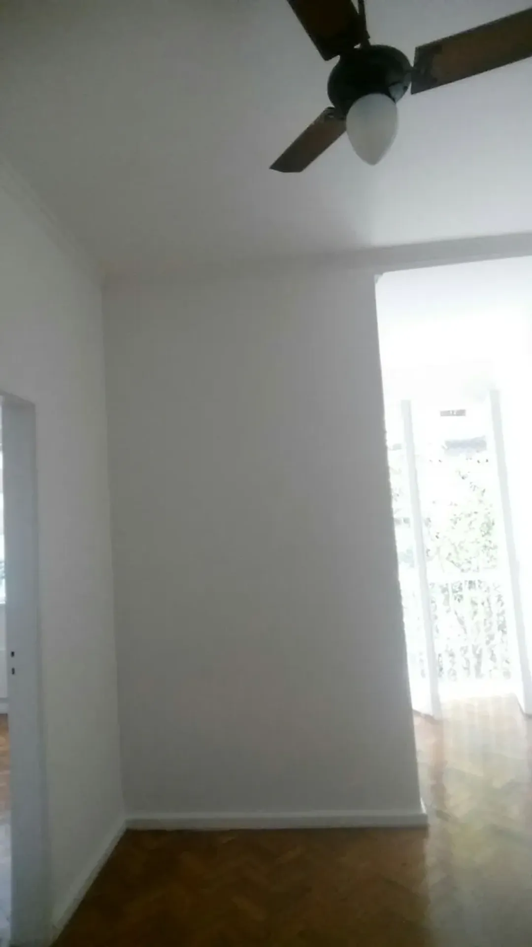 Дерев'яна підлога або ламінат та 1 спальня: квартира 38 м² — photo 24