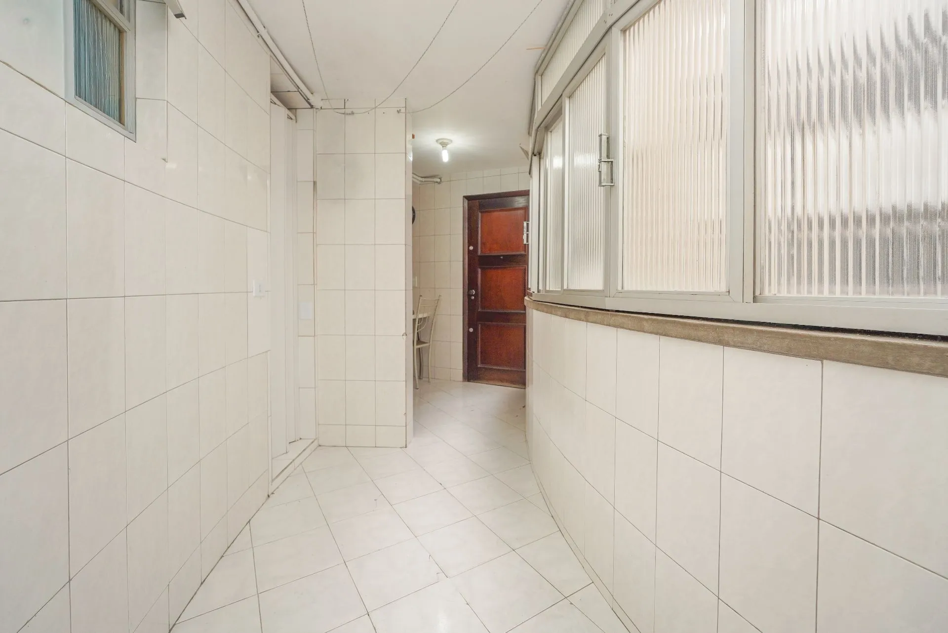 Home office in a 3-bedroom apartment, 140 m² — photo 27