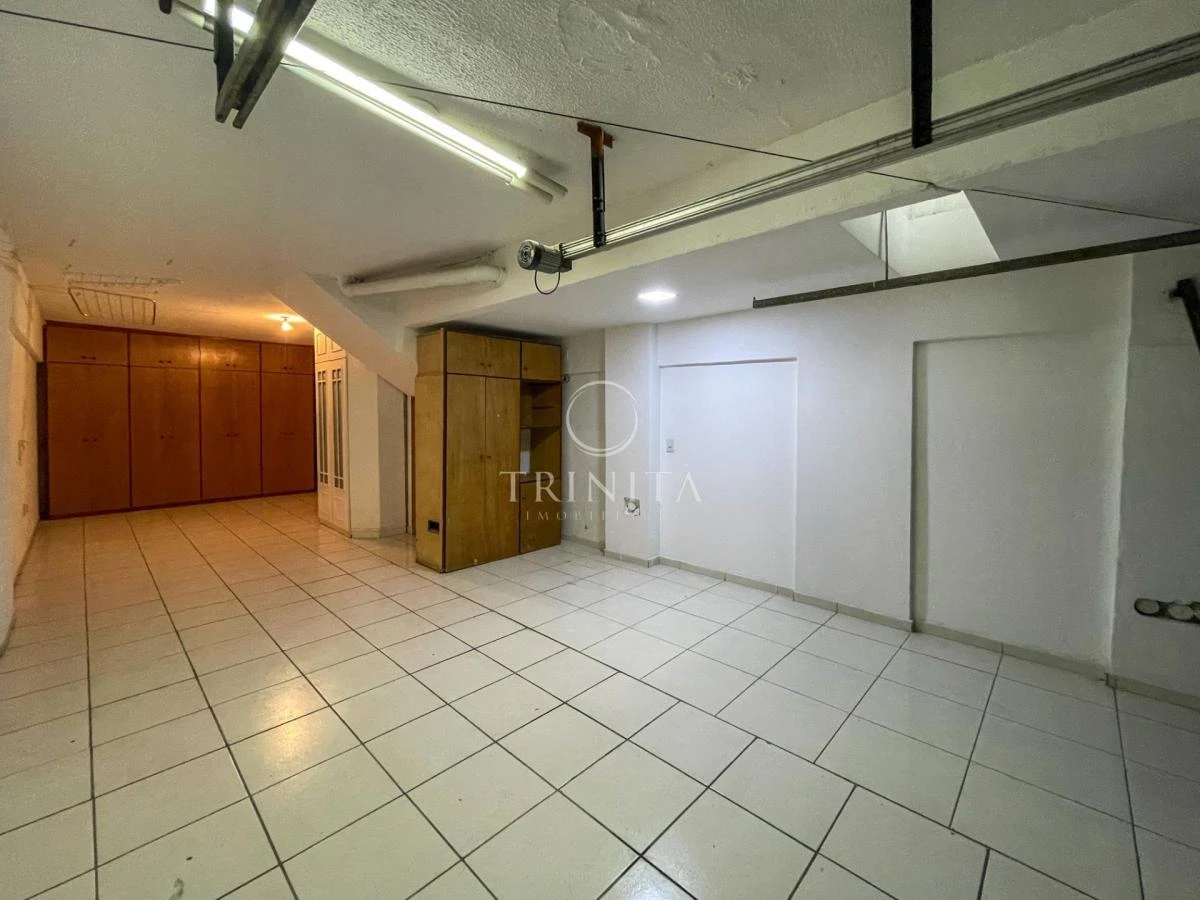 House for rent with 4 bedrooms and 5 bathrooms — photo 31