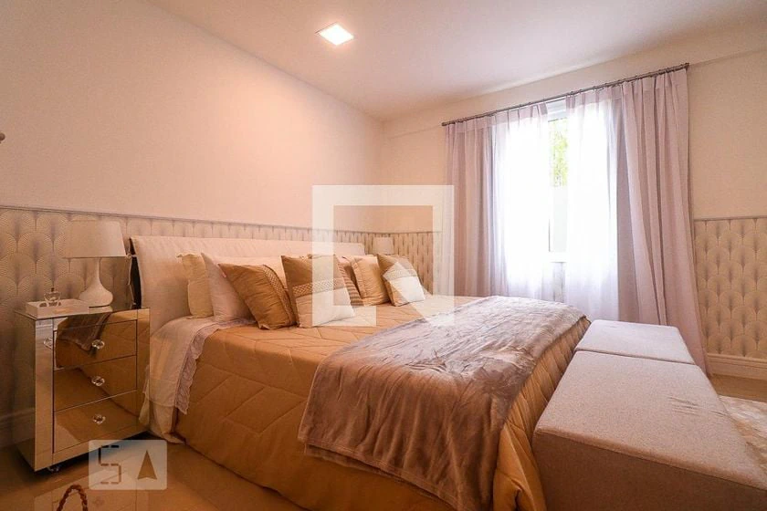 House, 450 m², with a private pool — photo 2