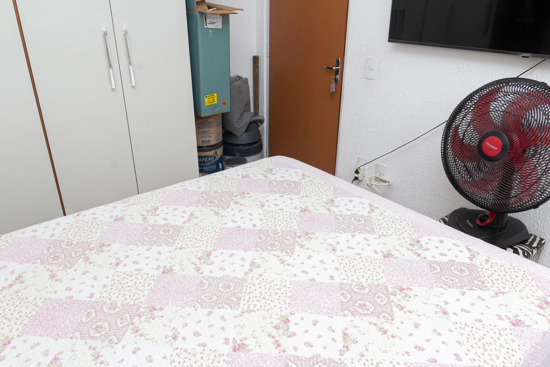 Furnished 2-bedroom apartment with gas open kitchen — photo 26