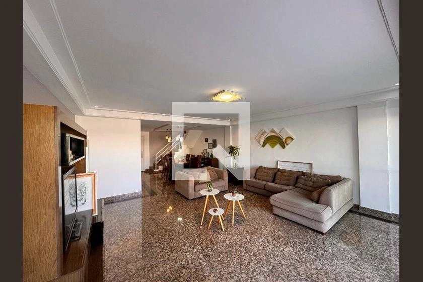 4 quartos e banheira: apartamento de 233 m² — photo 10