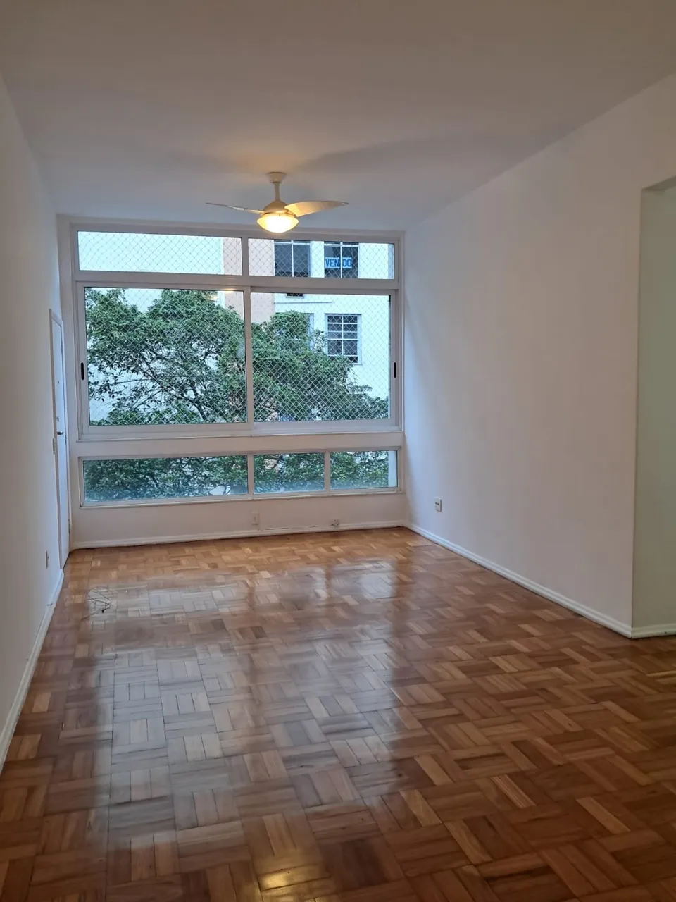 3-bedroom apartment with built-in wardrobes — photo 5