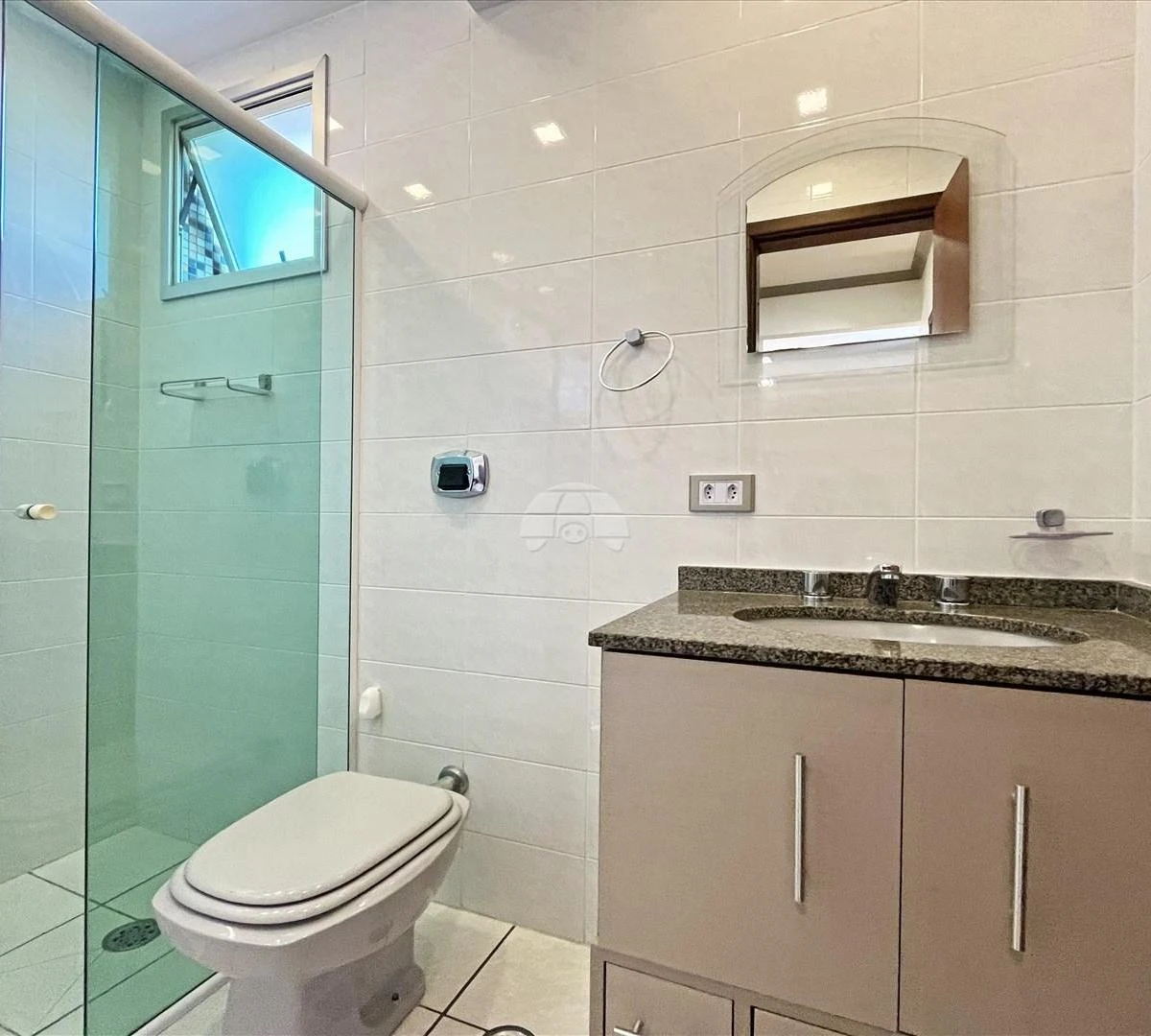 2-bedroom apartment with balcony, en-suite and 1 parking — photo 13