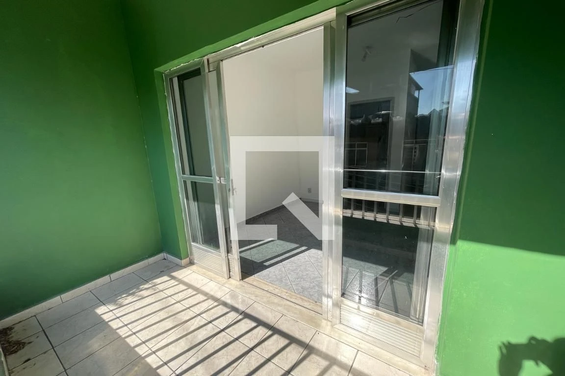 Casa para alugar com 4 quartos, varanda e quintal — photo 9