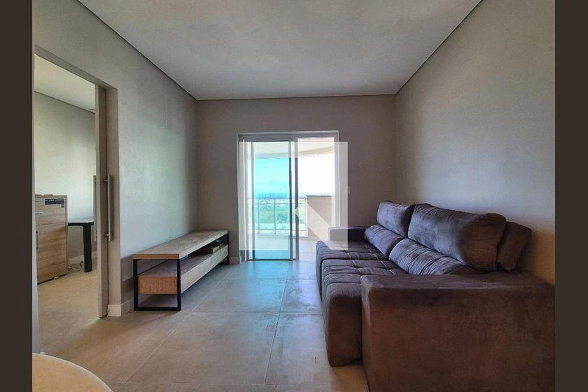 Furnished 3-bedroom apartment with balcony and views — photo 30