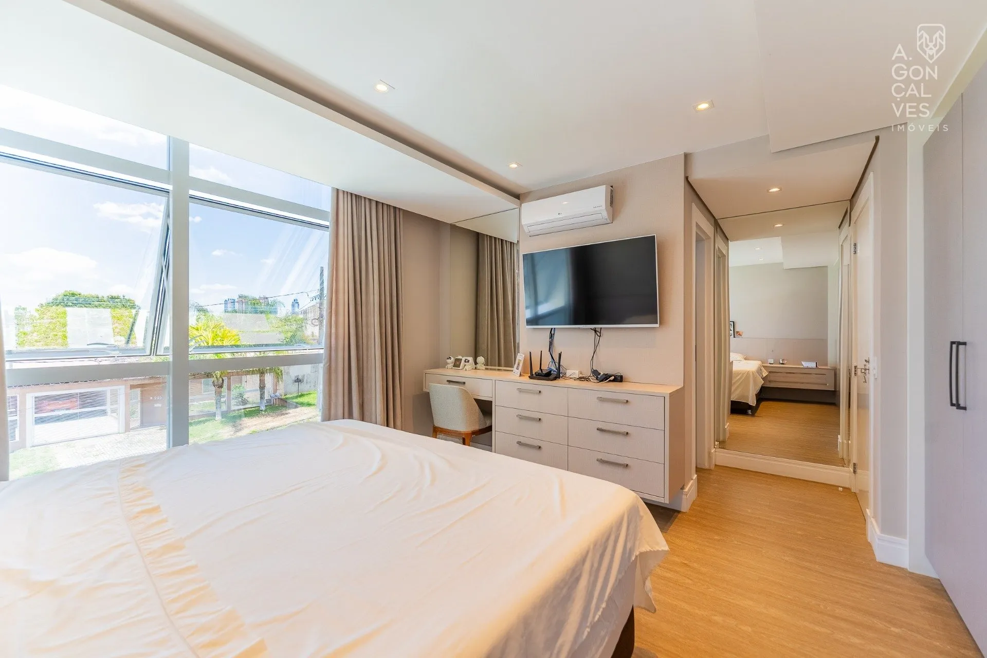 Casa com 3 suítes e 350 m², terraço e jardim — photo 17