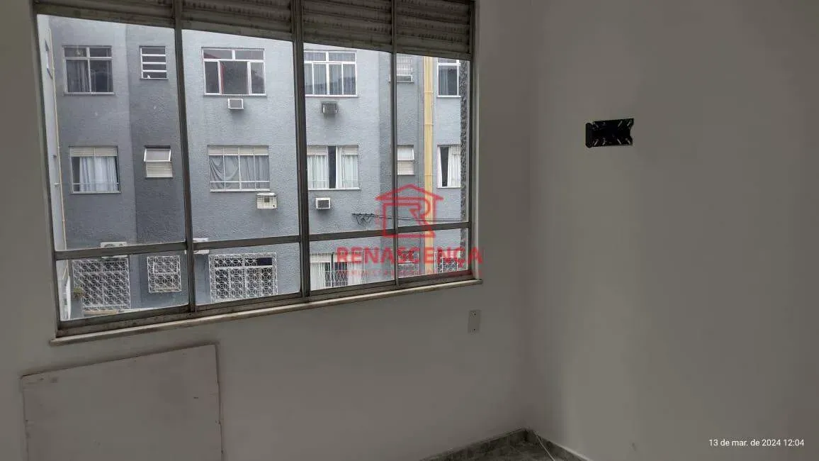 One-bedroom apartment with a washing machine — photo 20