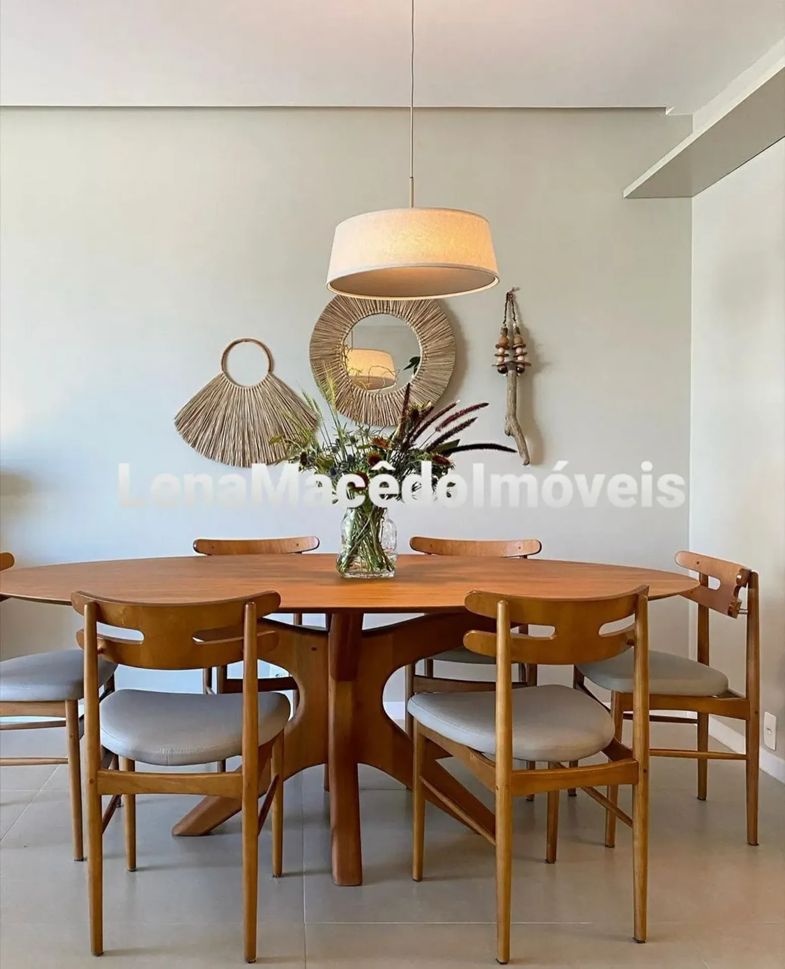 Furnished apartment, 133 m², with floor-to-ceiling windows — photo 7
