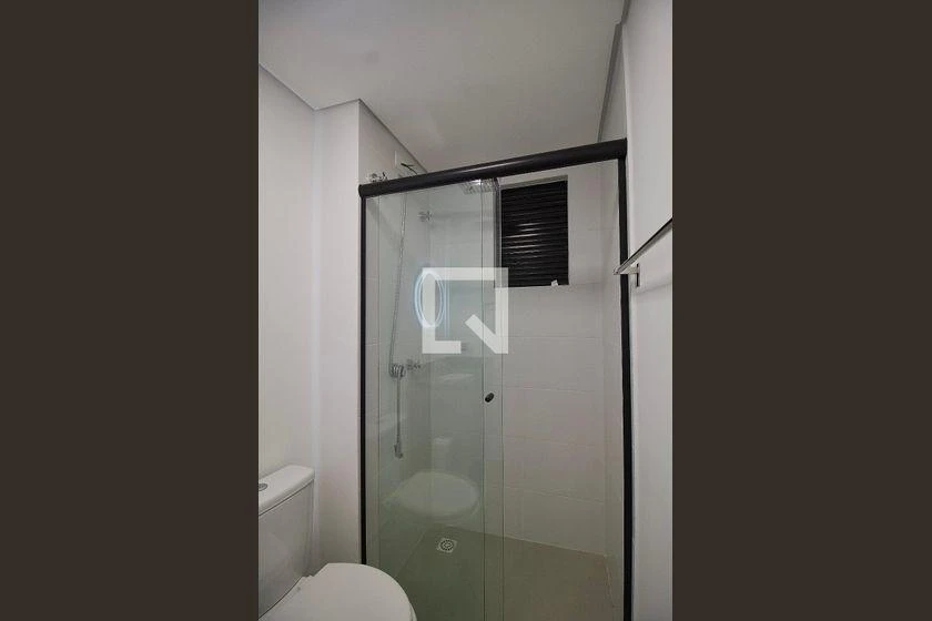 Furnished apartment, 150 m², with floor-to-ceiling windows — photo 26